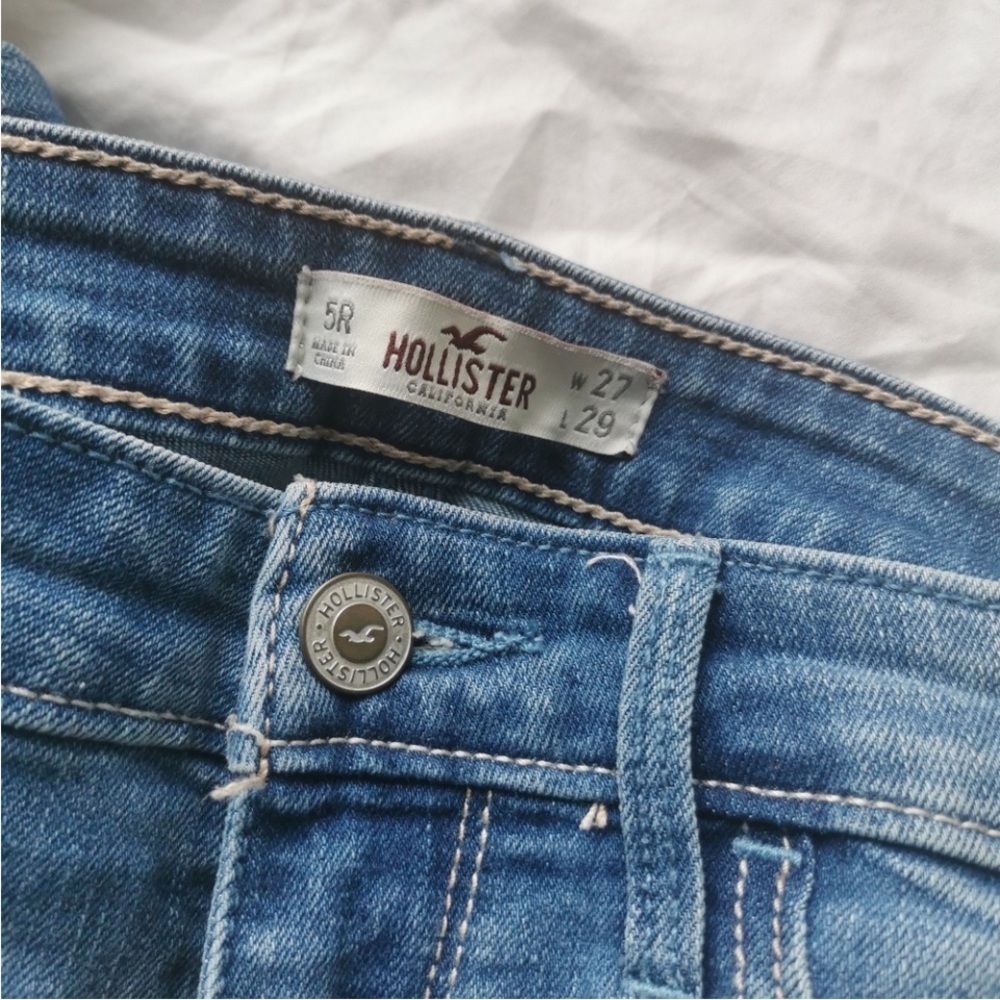 Hollister Light Blue Skinny Jeans - Picture 2 of 8